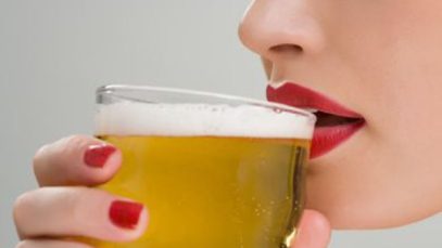 Mulheres e bebida alcoólica