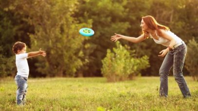 Filhos: benefícios de brincadeiras ao ar livre